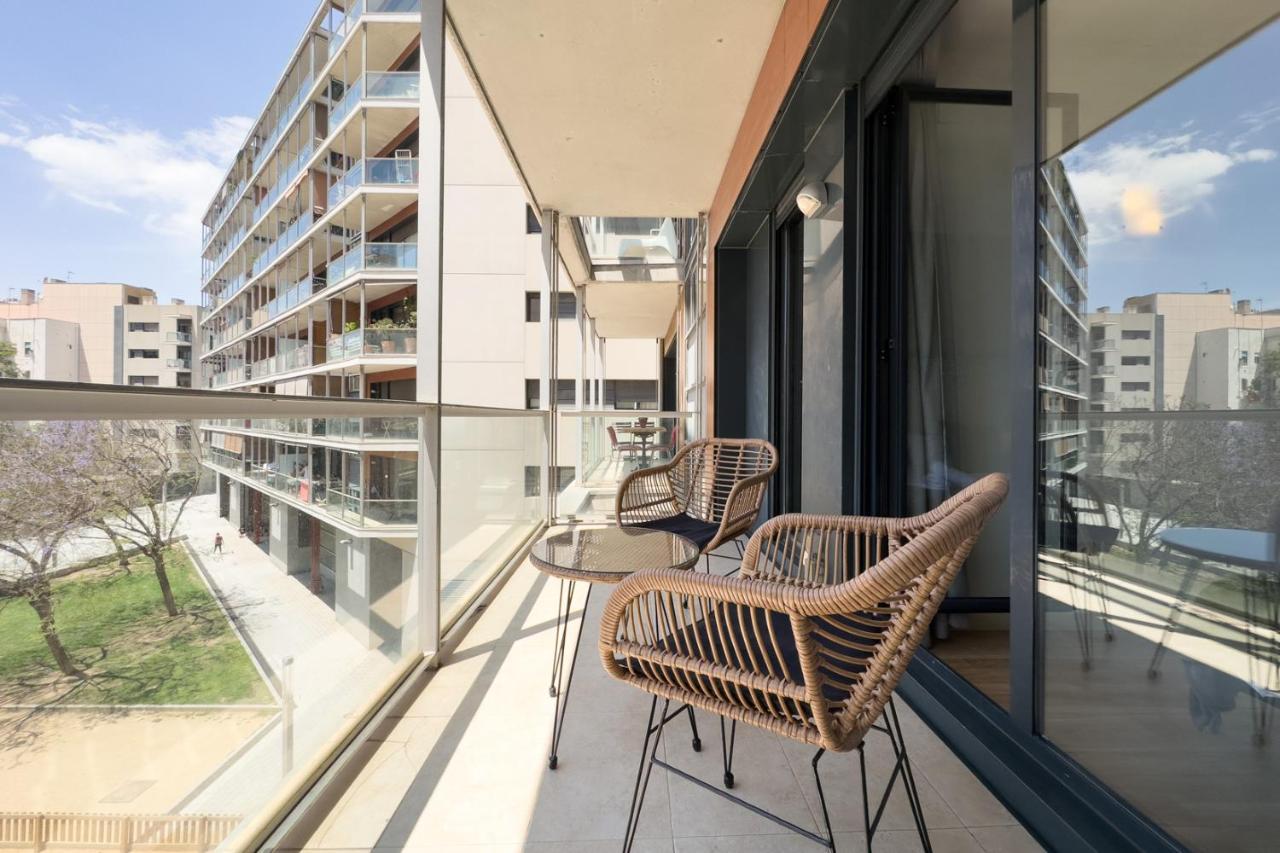 The Lonely Chimney Apartments Barcelona Ngoại thất bức ảnh