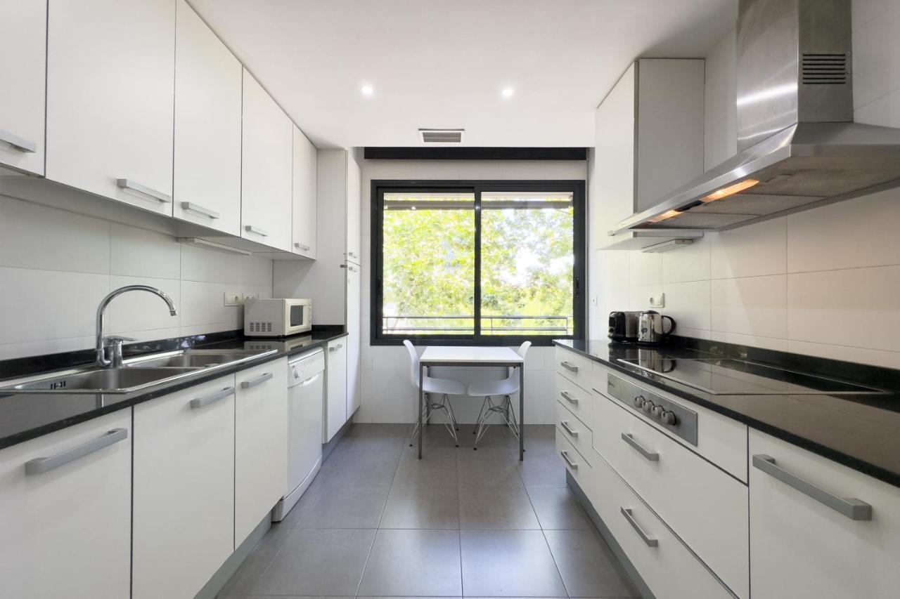 The Lonely Chimney Apartments Barcelona Ngoại thất bức ảnh