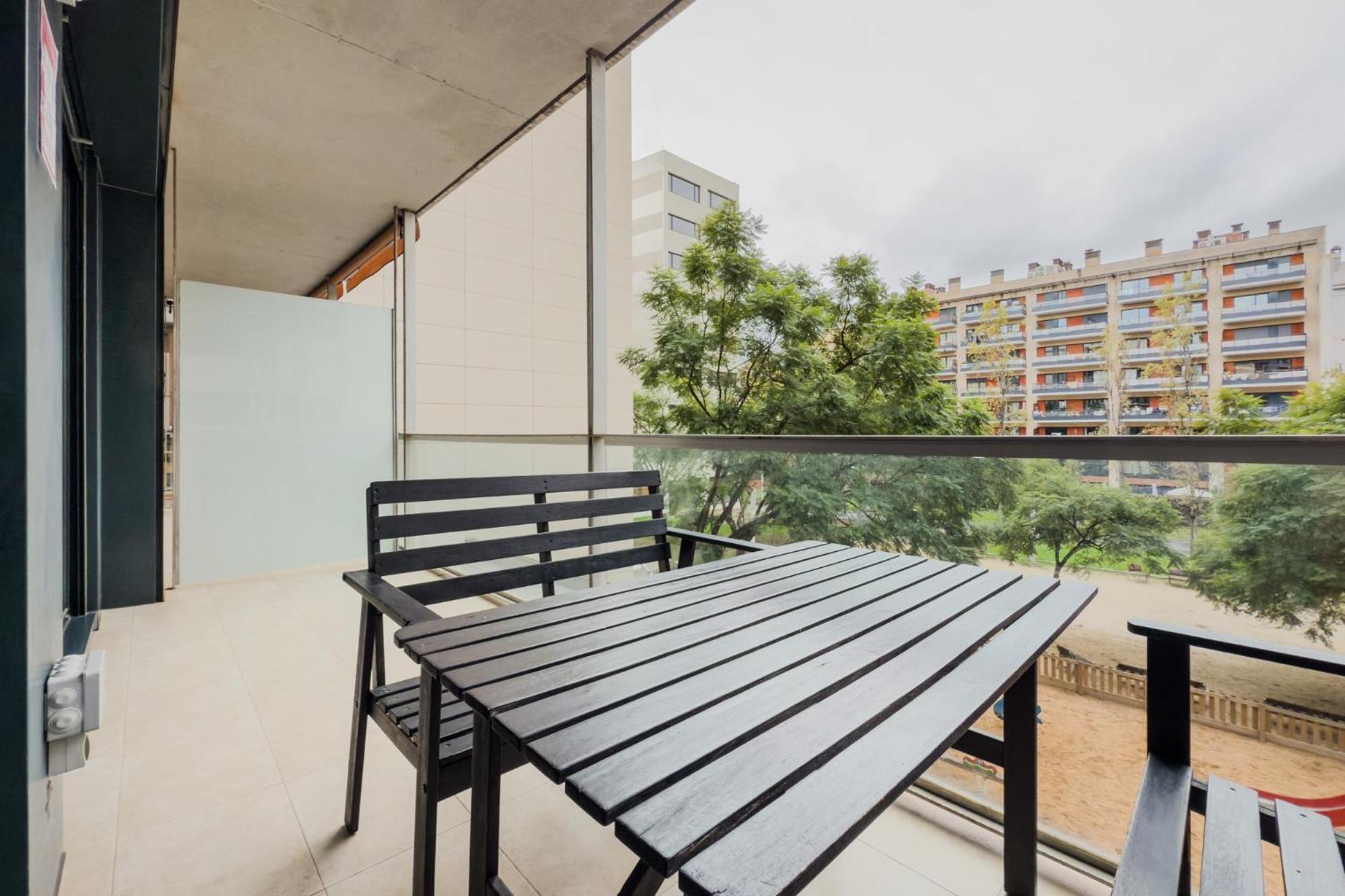 The Lonely Chimney Apartments Barcelona Ngoại thất bức ảnh